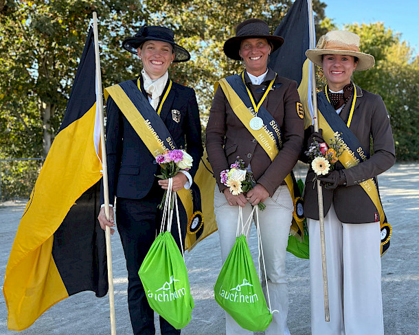 PSKO-Fahrerinnen glänzen bei den Süddeutschen Mannschaftsmeisterschaften in Lauchheim-Hülen 🐴🥇